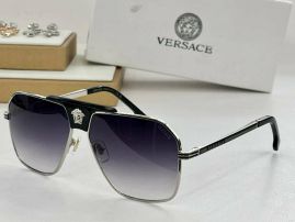Picture of Versace Sunglasses _SKUfw55794434fw